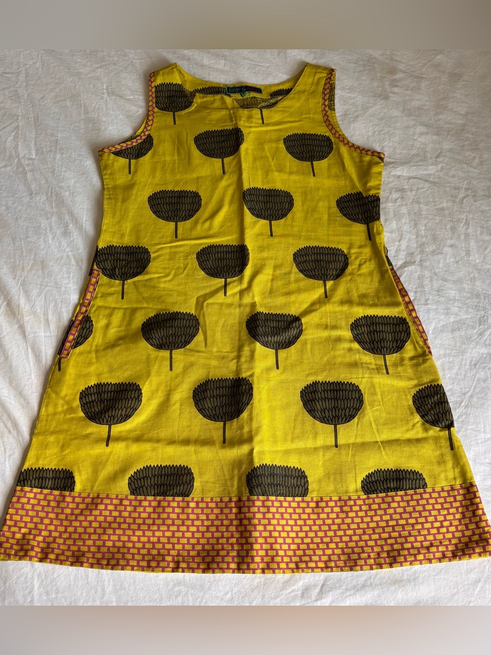 Bombay Paisley Chartreuse Block Print Shift Dress • Size Medium